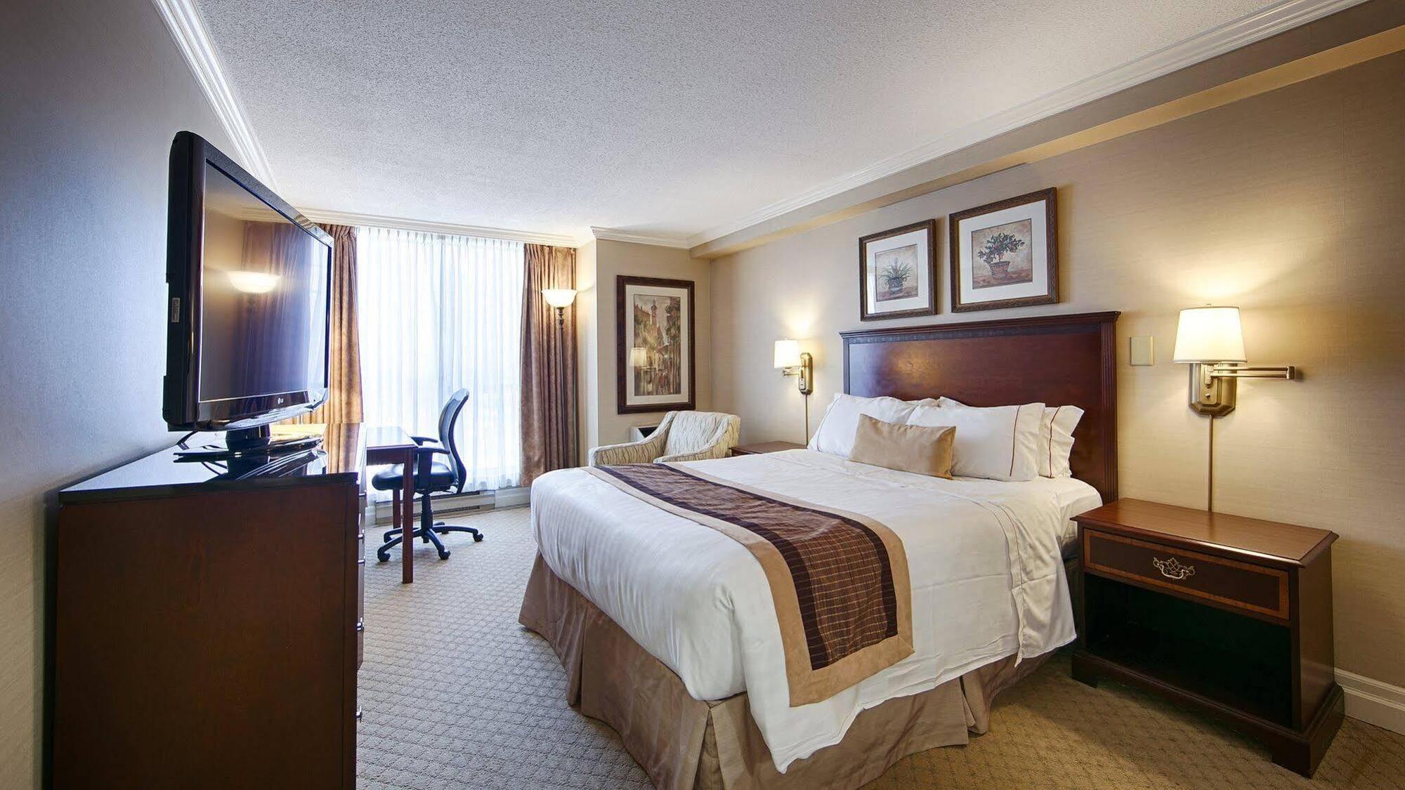 Best Western Plus Ottawa Downtown Suites Екстериор снимка